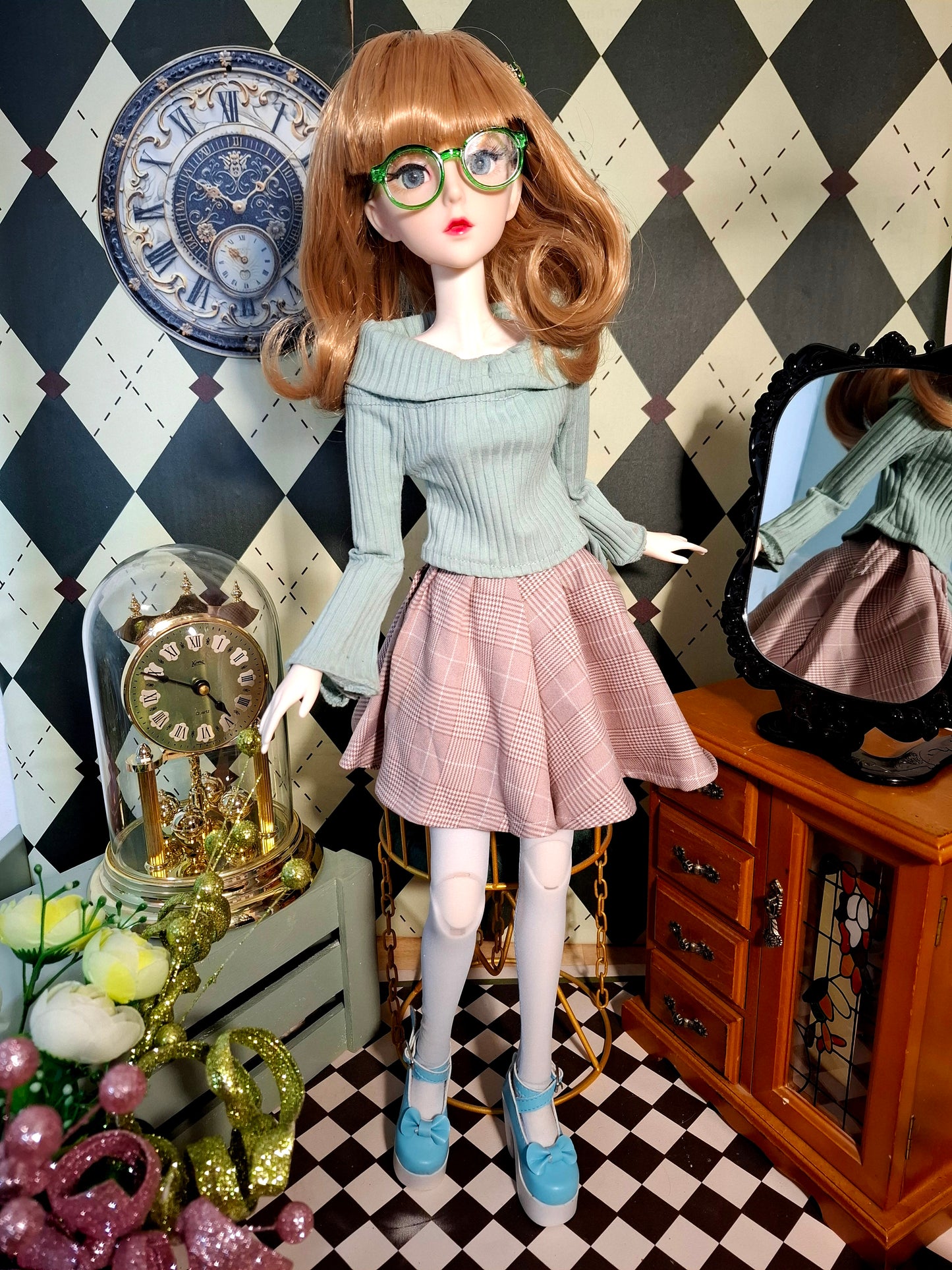 Nostalgic Golden Blonde Girl in Vintage style skirt 60cm BJD Doll