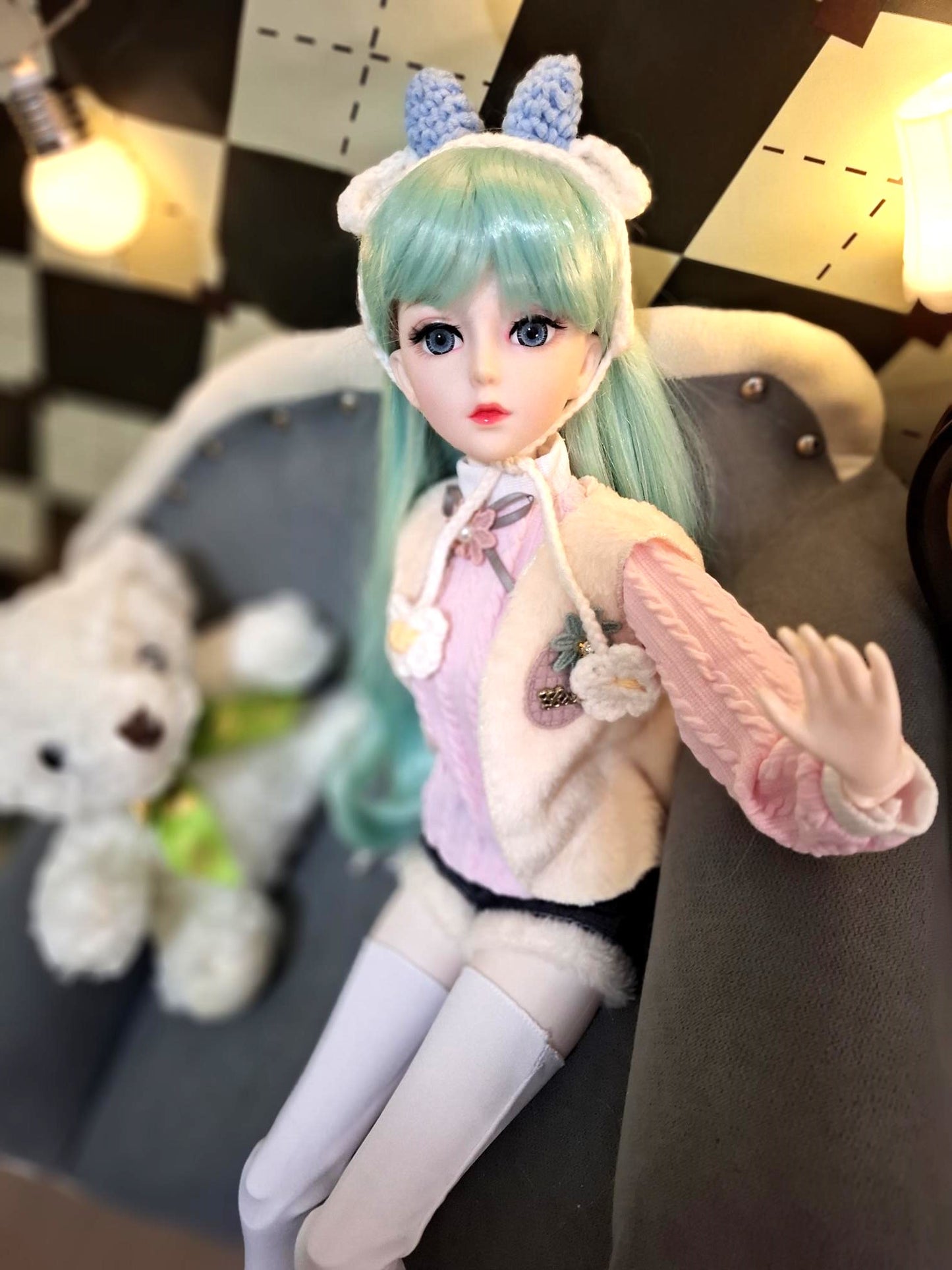 Mint Hair Girl in Pink Cardigan Top Jeans Shorts 1/3 60cm BJD Doll