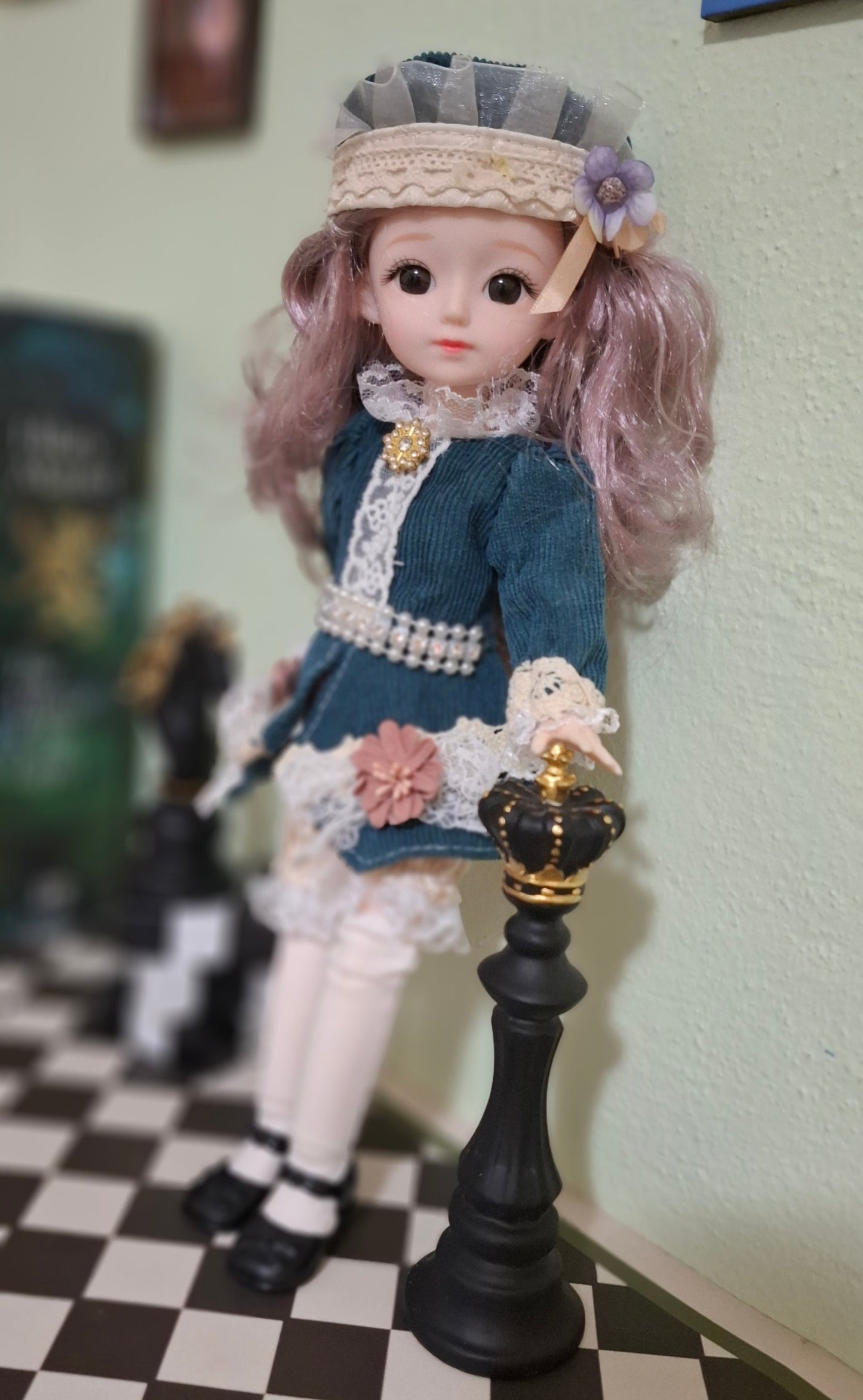 Handsome Knight girl in vintage outfits 30cm BJD Doll