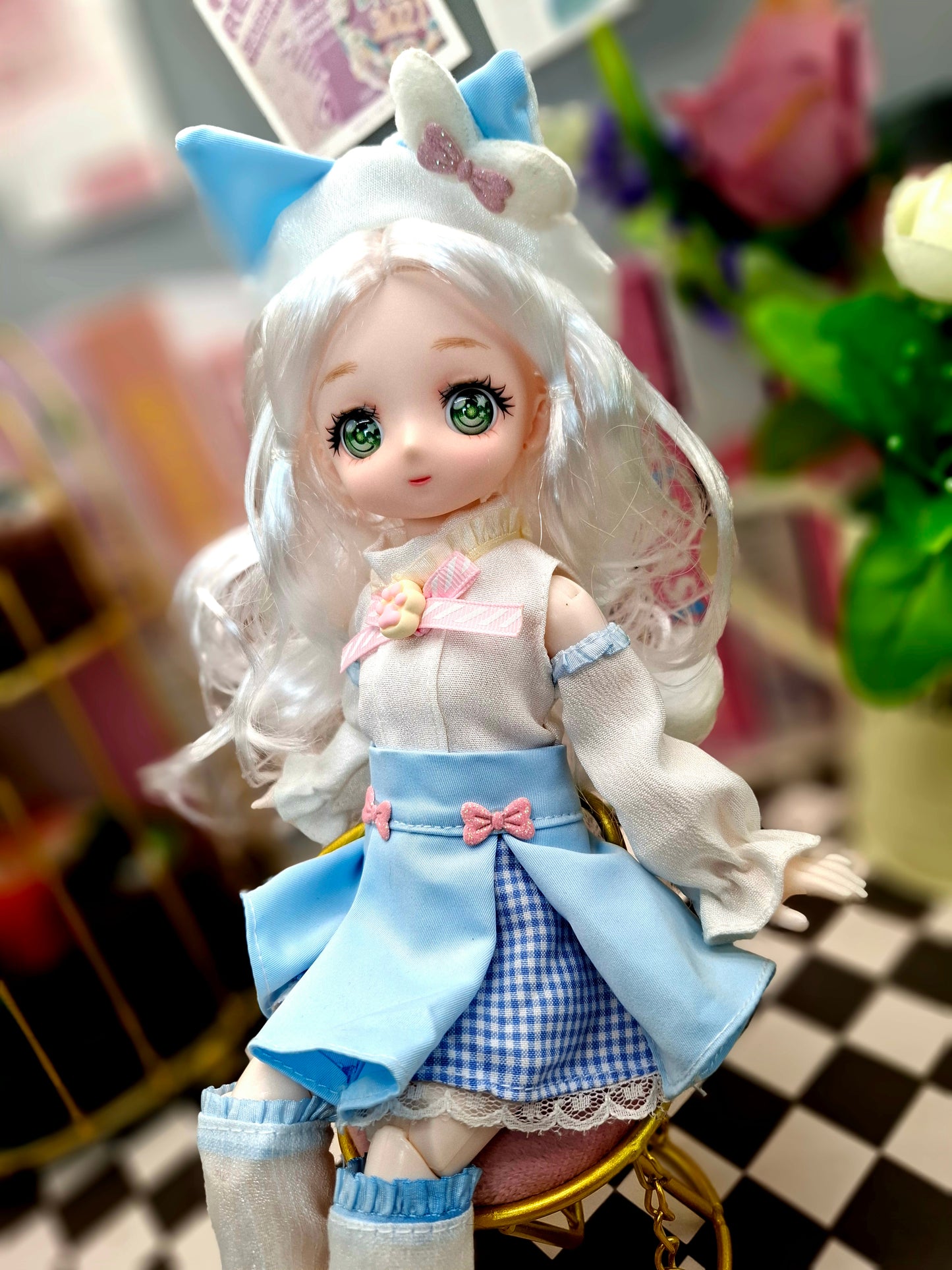Silky White Hair Anime Manga Doll Green Eyes 30cm BJD Doll