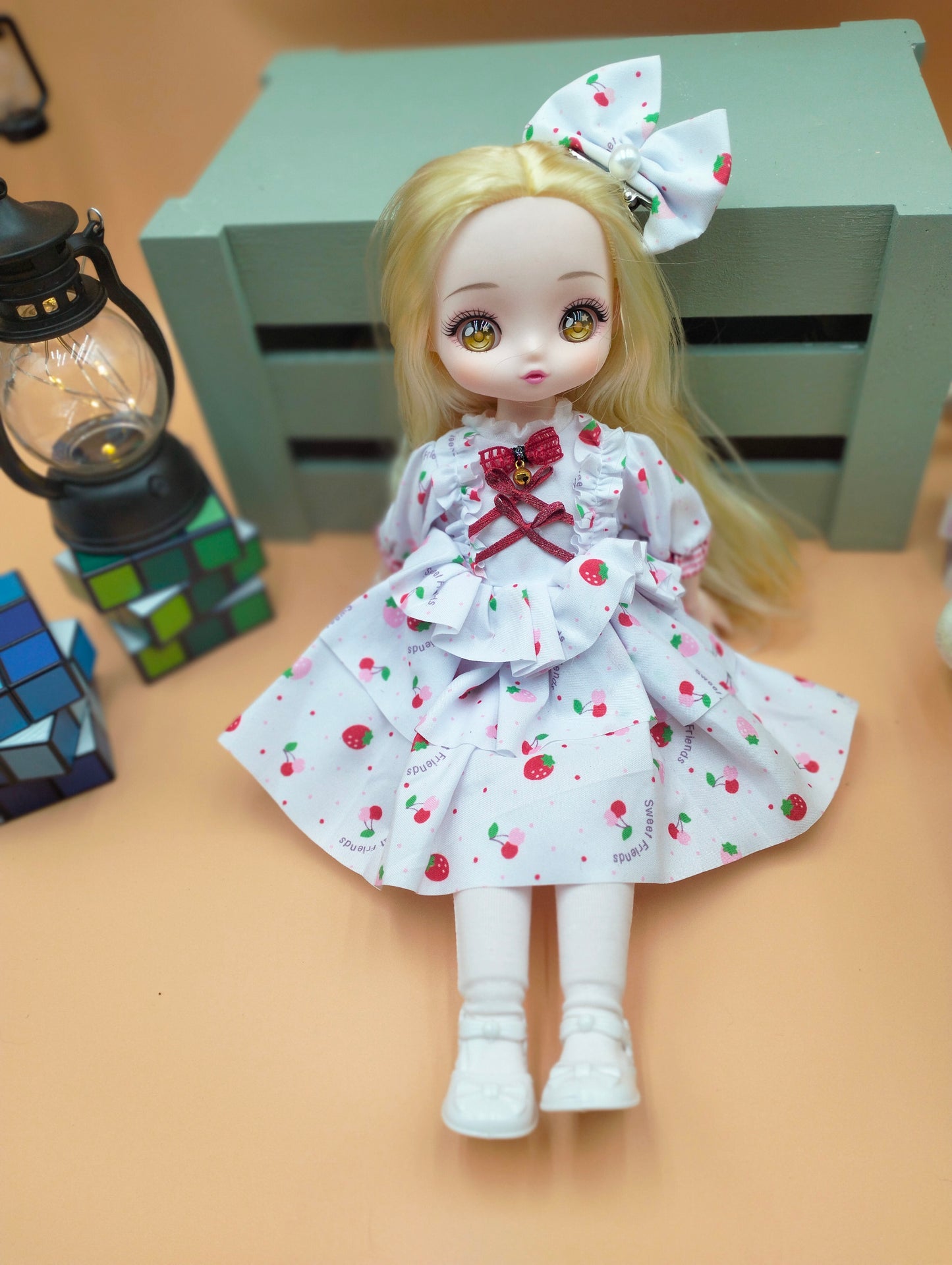 Anime Manga blonde girl with hazel eyes in floral dress 30cm BJD Doll