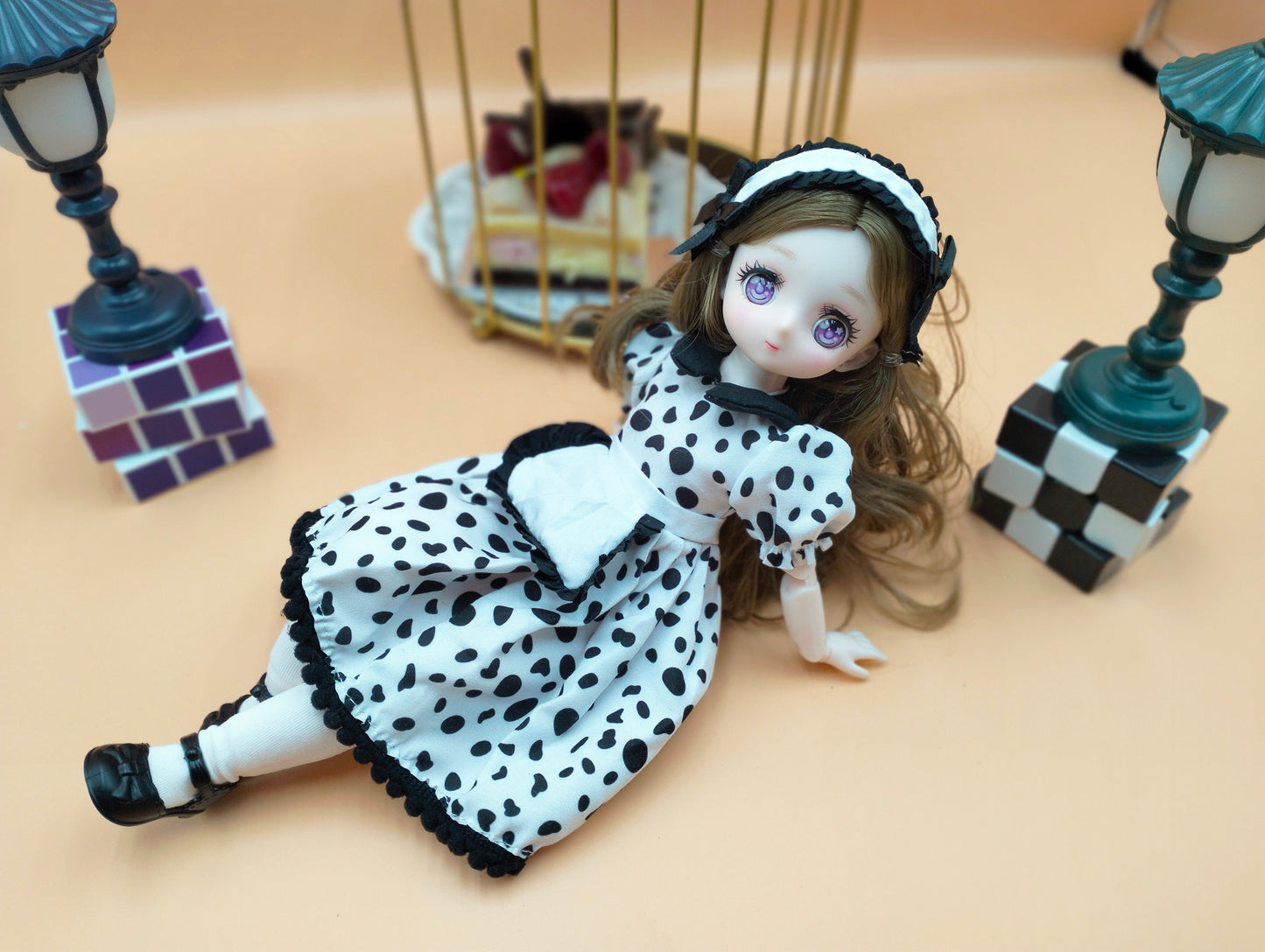 Anime Manga milk bar girl with purple eyes 30cm BJD Doll