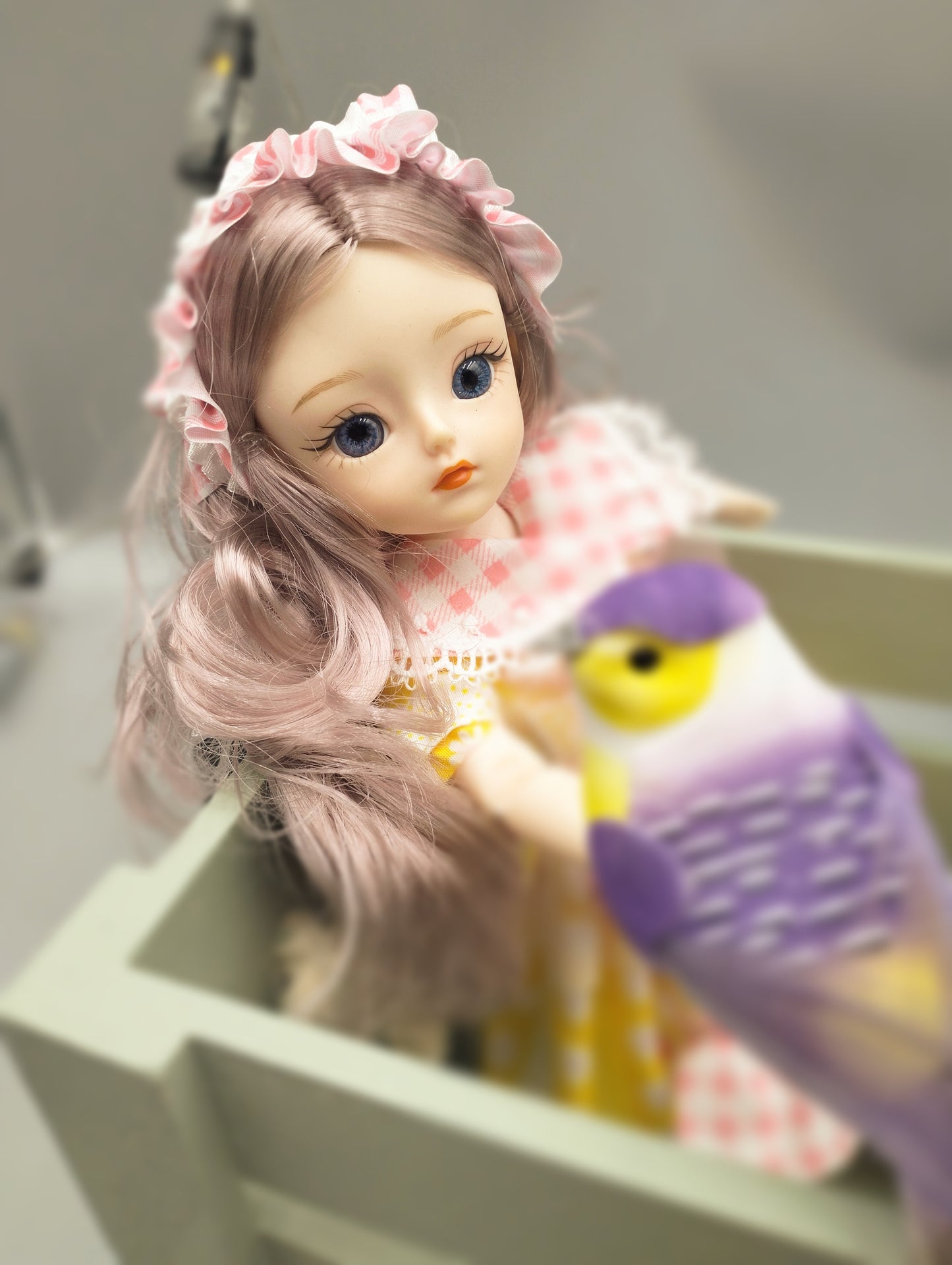 Lovely ocean blue eyes girl in pretty yellow dress 30cm BJD Doll