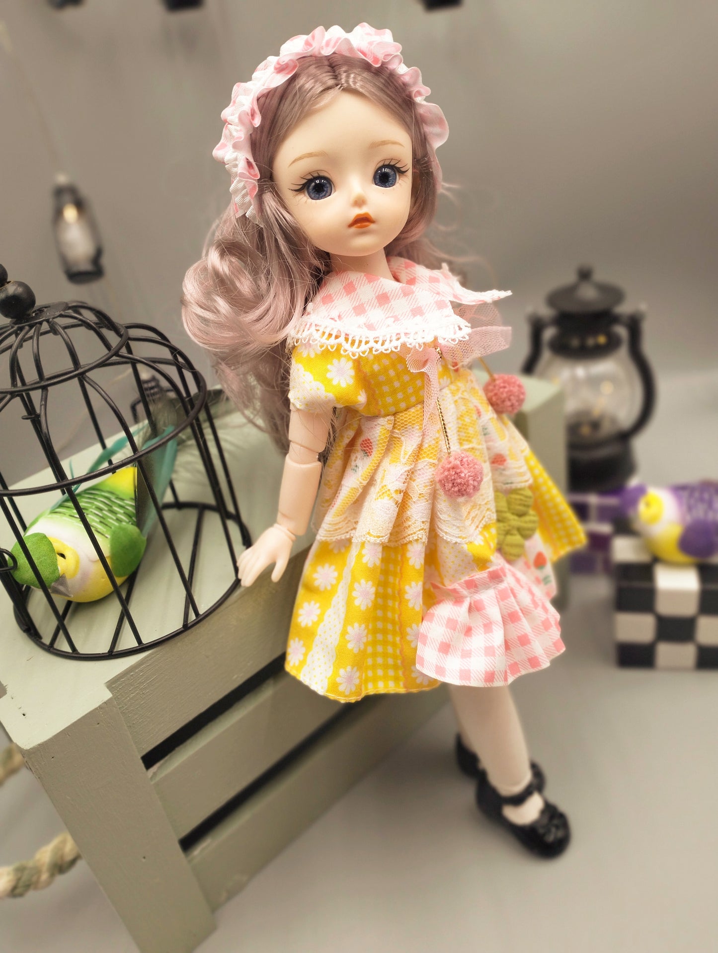 Lovely ocean blue eyes girl in pretty yellow dress 30cm BJD Doll