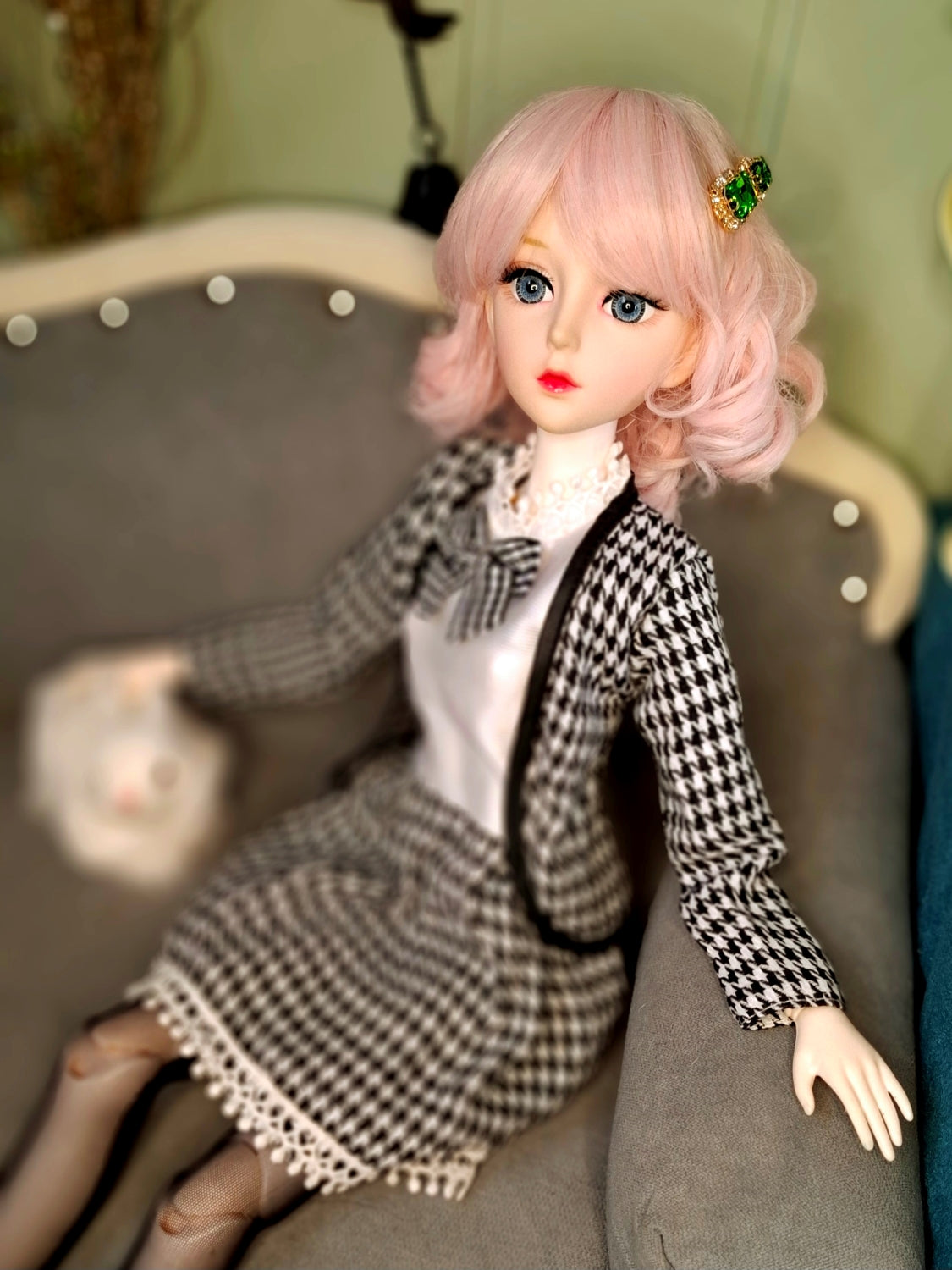 Fashion Girl in Tweed Jacket Special Promotion Sale 60cm BJD Doll