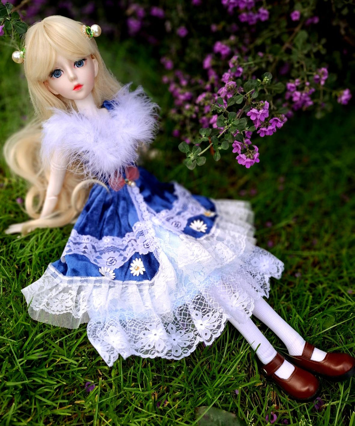The Secret Garden Collection Blonde Girl in vintage blue dress 1/3 60cm BJD Doll
