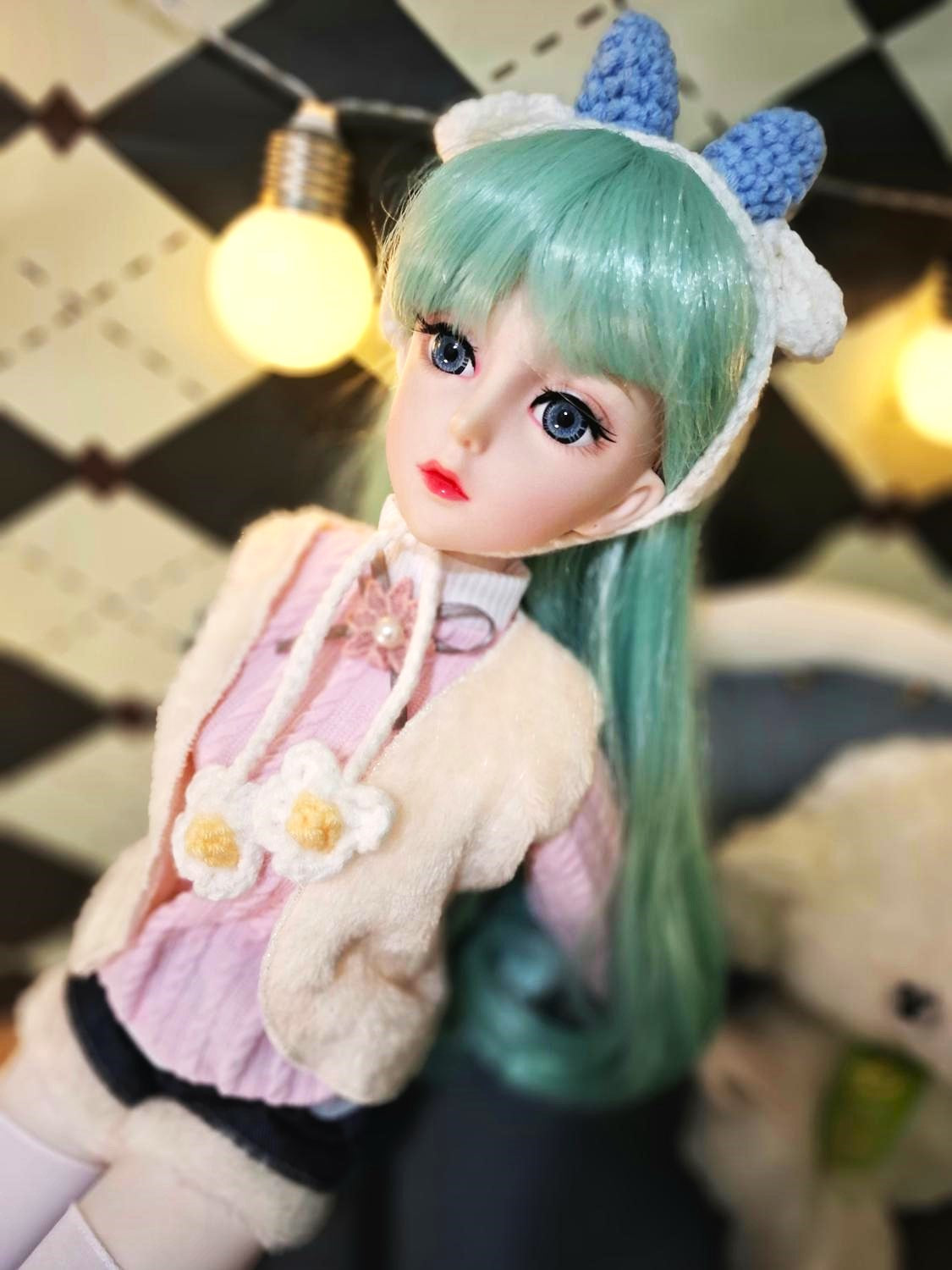 Mint Hair Girl in Pink Cardigan Top Jeans Shorts 1/3 60cm BJD Doll