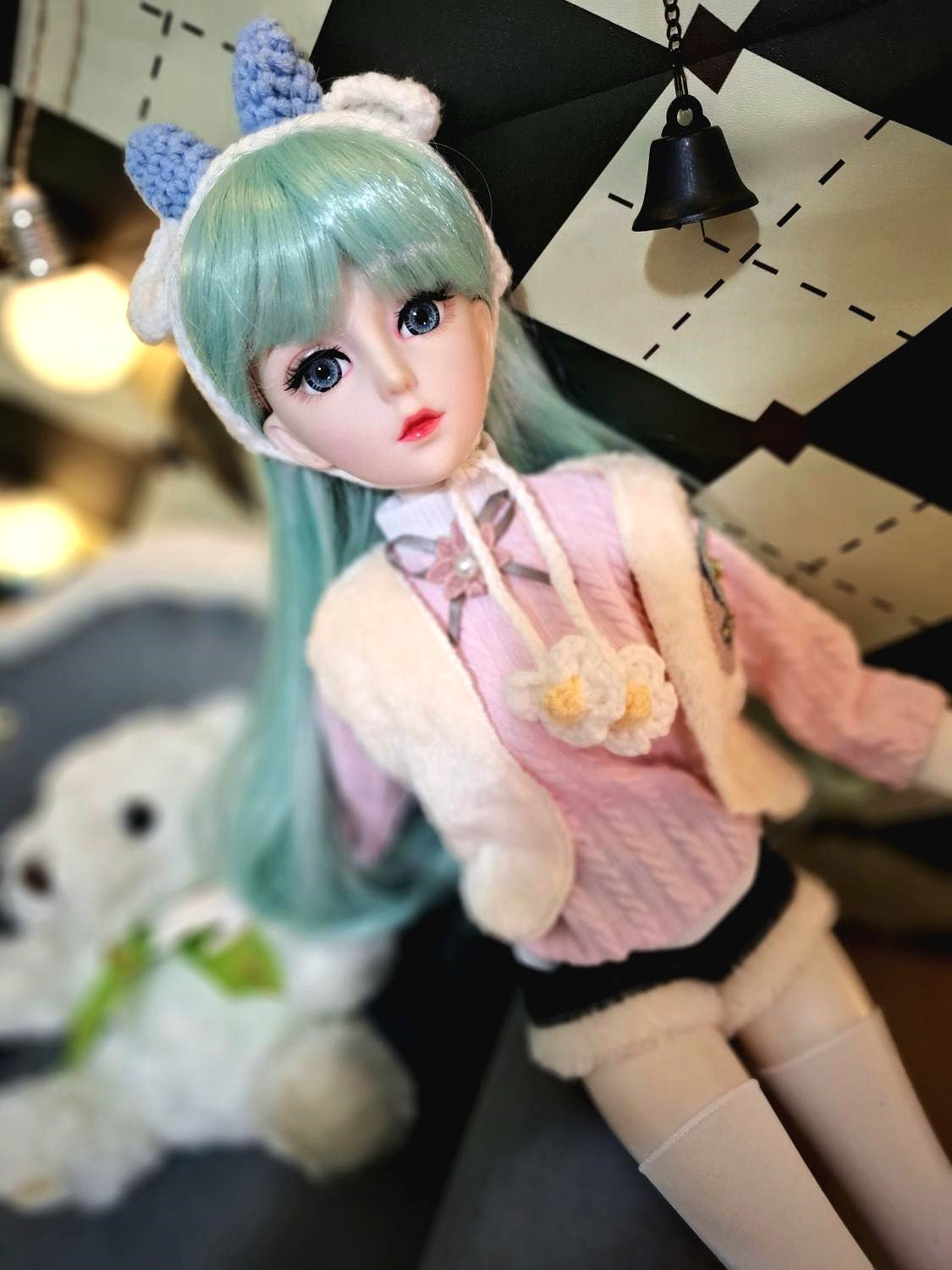 Mint Hair Girl in Pink Cardigan Top Jeans Shorts 1/3 60cm BJD Doll
