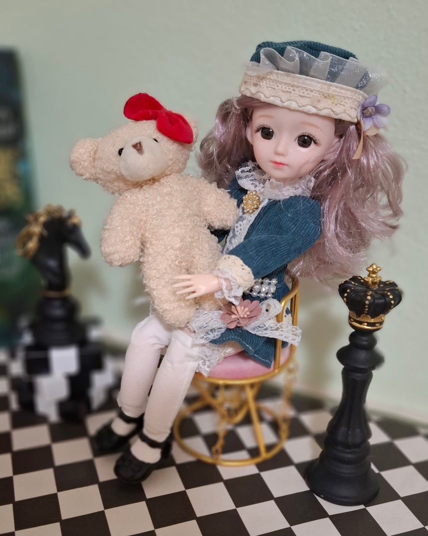Handsome Knight girl in vintage outfits 30cm BJD Doll