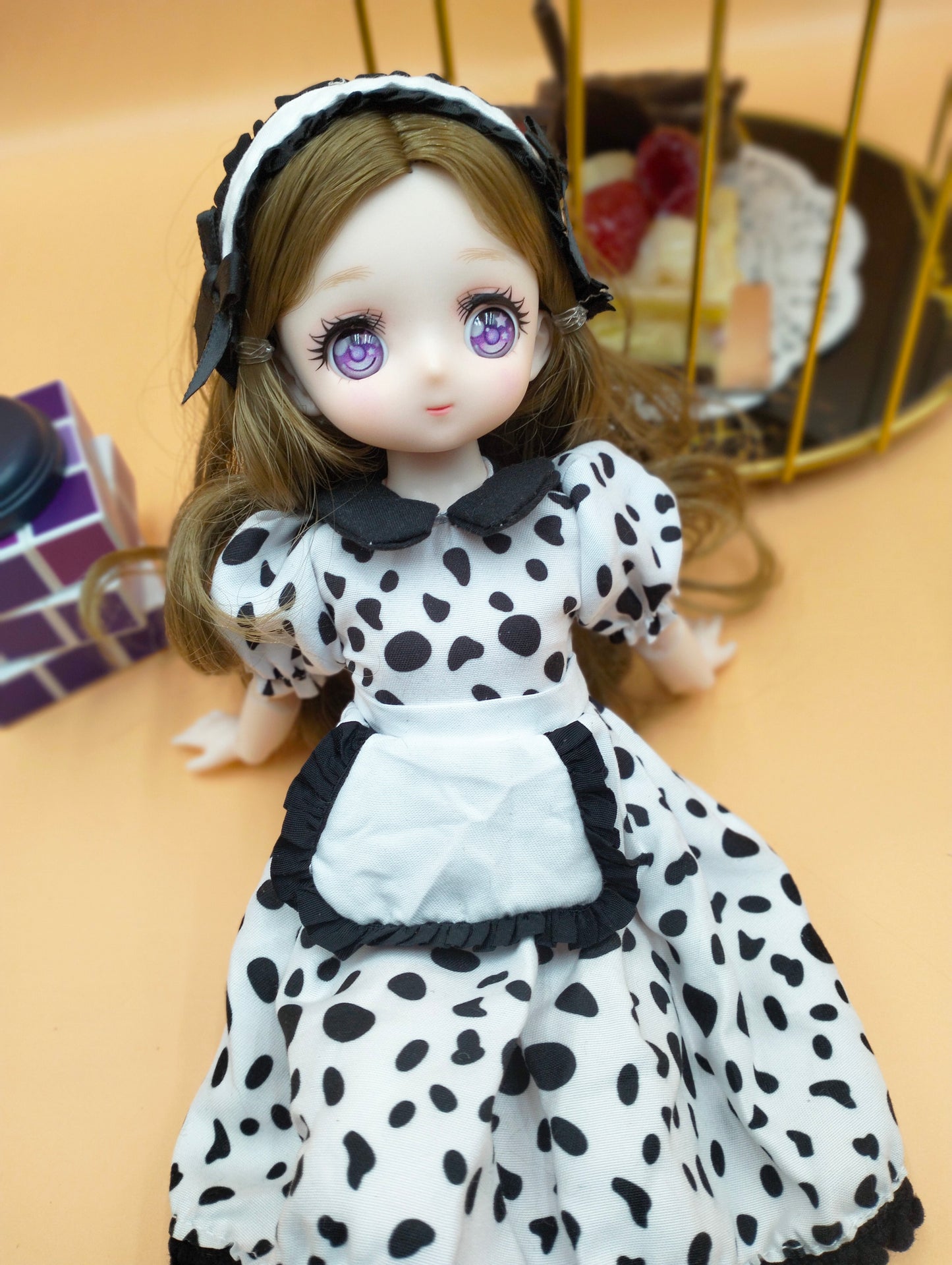 Anime Manga milk bar girl with purple eyes 30cm BJD Doll