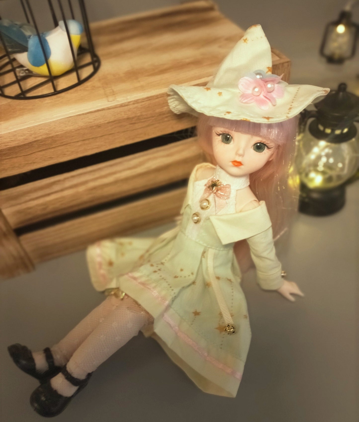 The green hat magical wizard 30cm BJD Doll